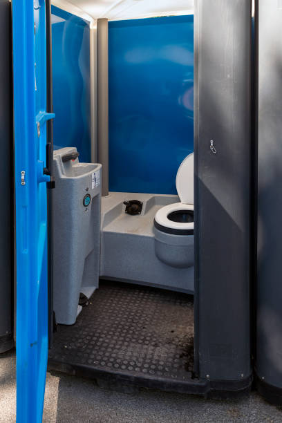 Portable Toilet Options We Offer in Herrin, IL